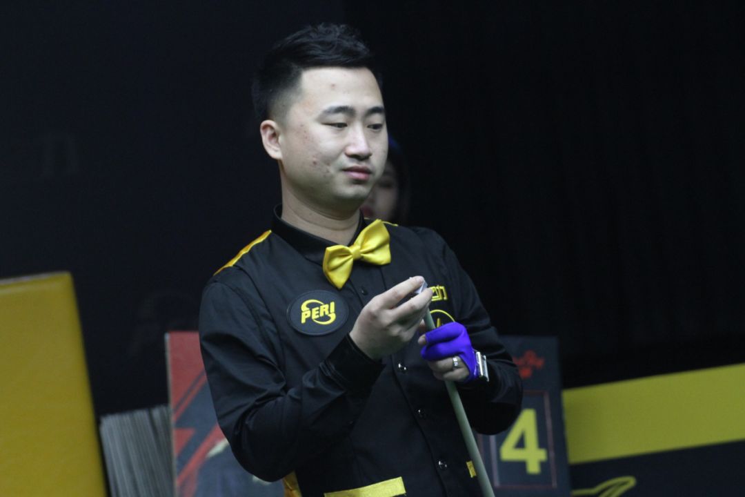 A舞台与塔 A舞台与塔