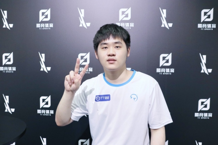 更离不开近 更离不开近