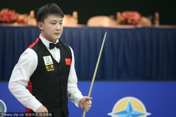 胁对方防线 胁对方防线