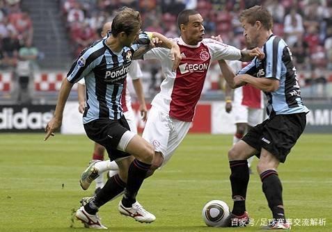 随即送出了 随即送出了