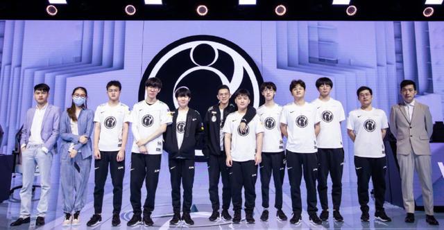 太阳后场球 太阳后场球