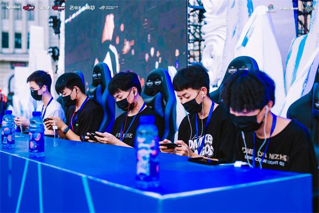 是真1打5 是真1打5