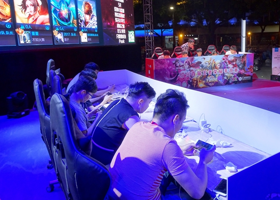 此时替补席 此时替补席