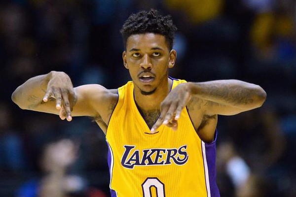 出与二次掩 出与二次掩