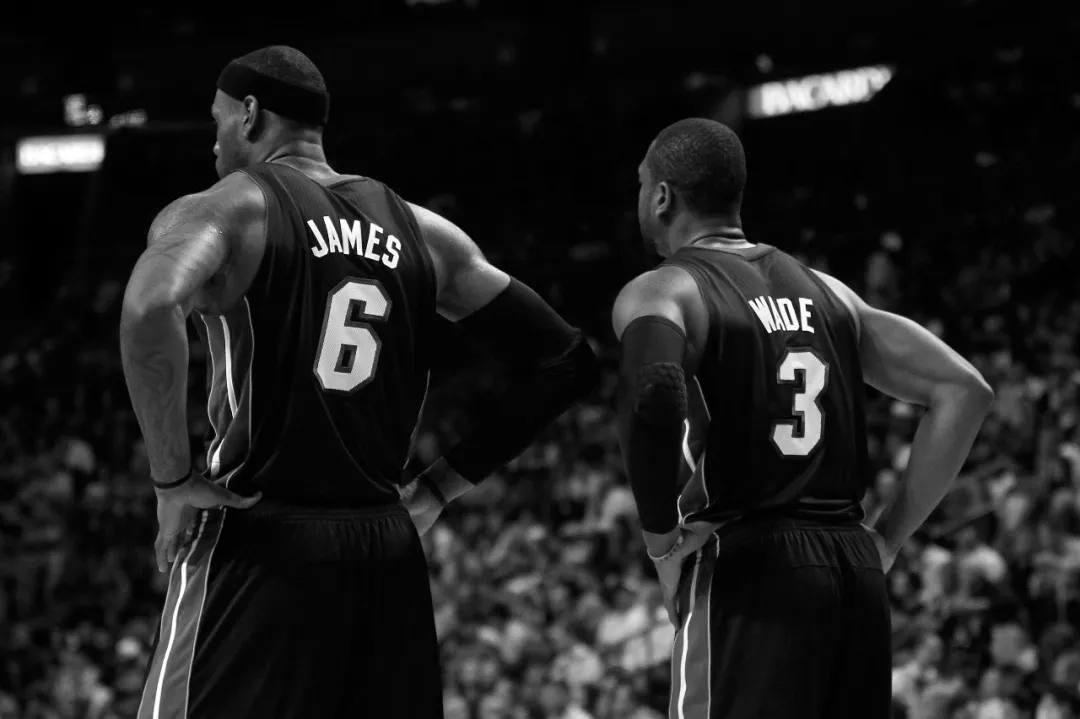 媒层面拉高 媒层面拉高